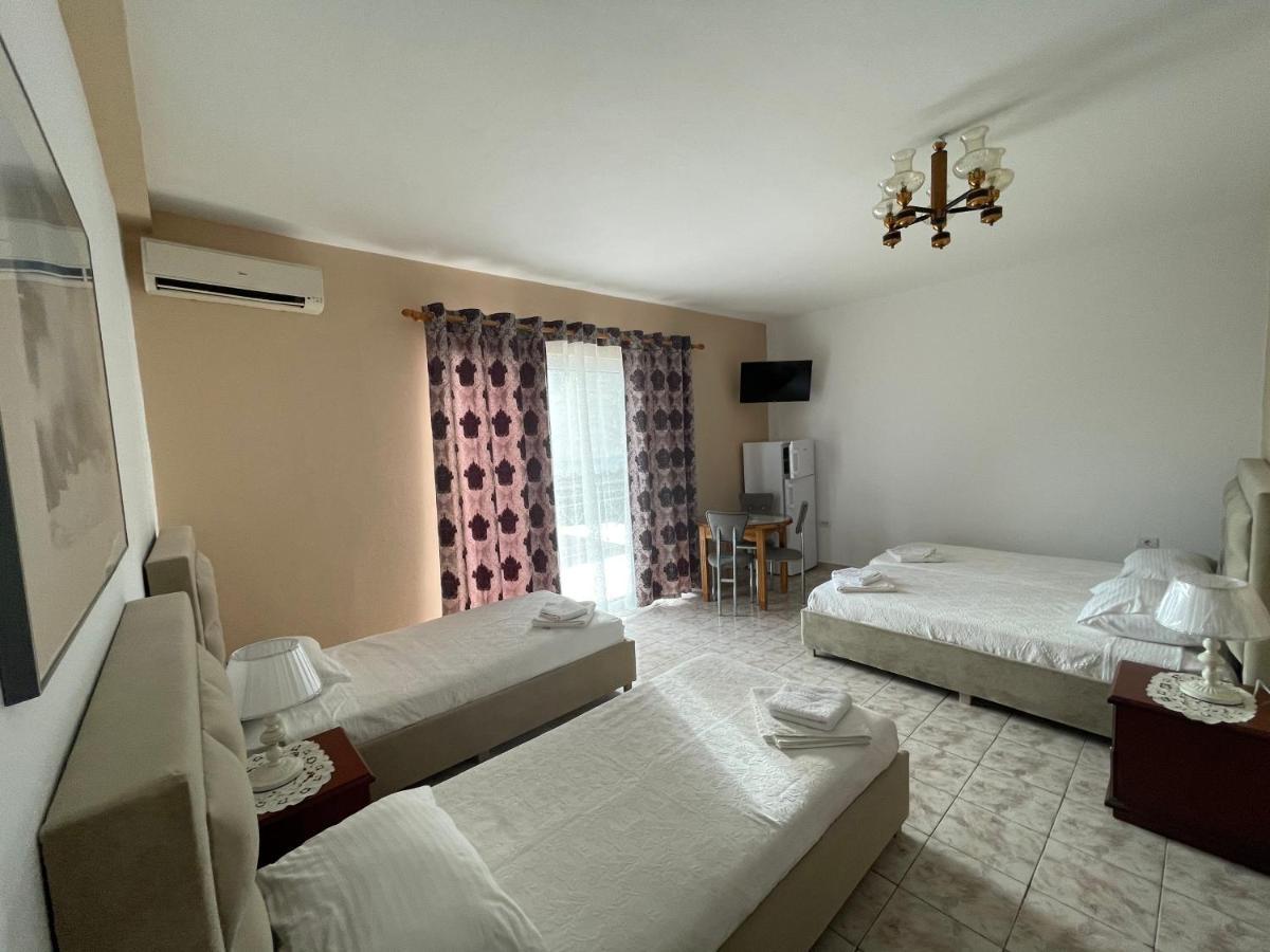 Oni'S Apartments Saranda Zewnętrze zdjęcie