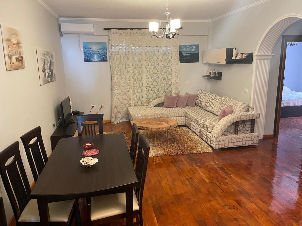 Oni'S Apartments Saranda Zewnętrze zdjęcie