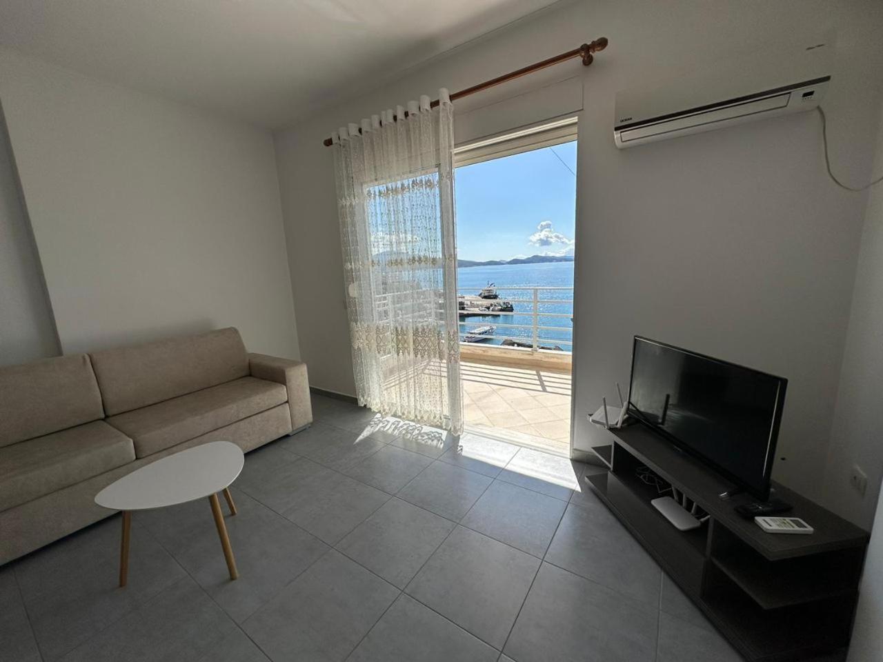 Oni'S Apartments Saranda Zewnętrze zdjęcie